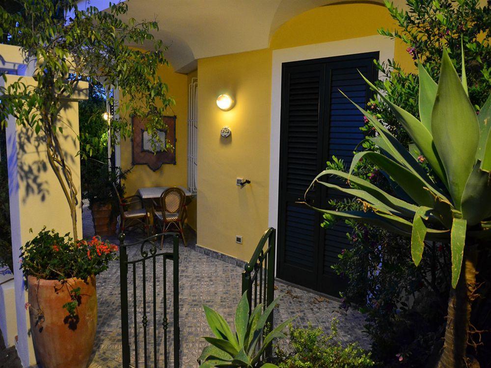 La Capannina - Hotel & Apartments Ischia Dış mekan fotoğraf